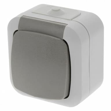 Opbouw contactdoos met randaarde spatwaterdicht