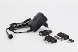 Universele adapter 600 mA