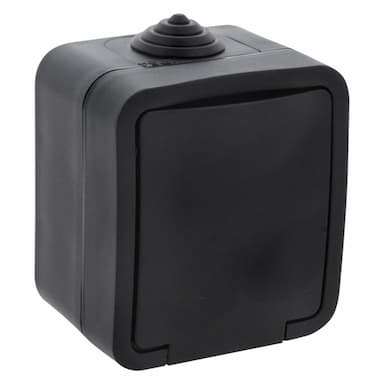 Opbouw contactdoos met randaarde spatwaterdicht