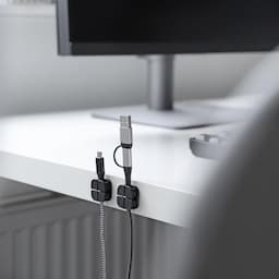 Kabel organizer 2,4 x 2,4 cm